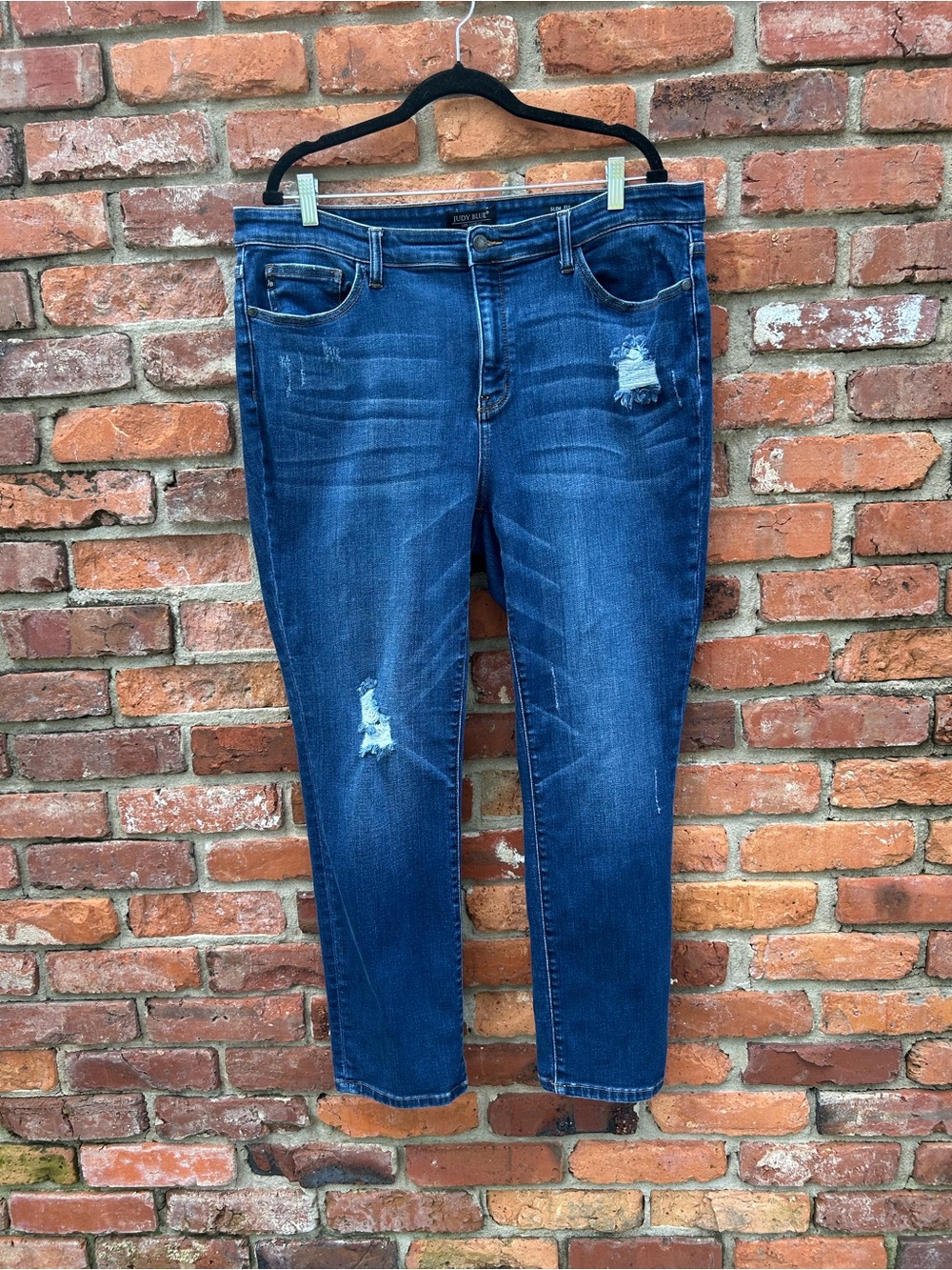 Judy Blue Dark Blue Distressed Slim Fit Jeans Women’s 2XL